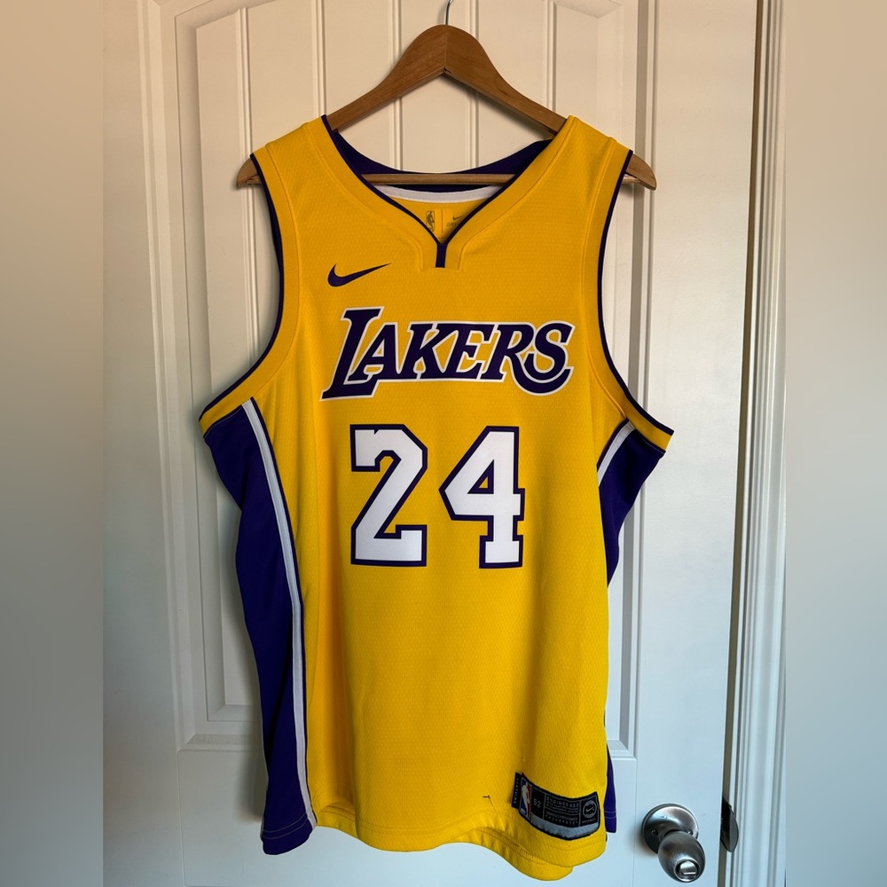 Kobe Bryant Los Angeles Lakers Swingman Jersey Men’s Size XL